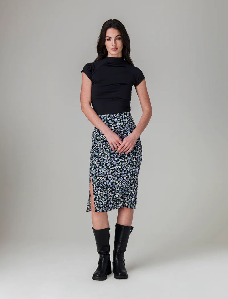 T-shirt mezzo collo da donna - Nero