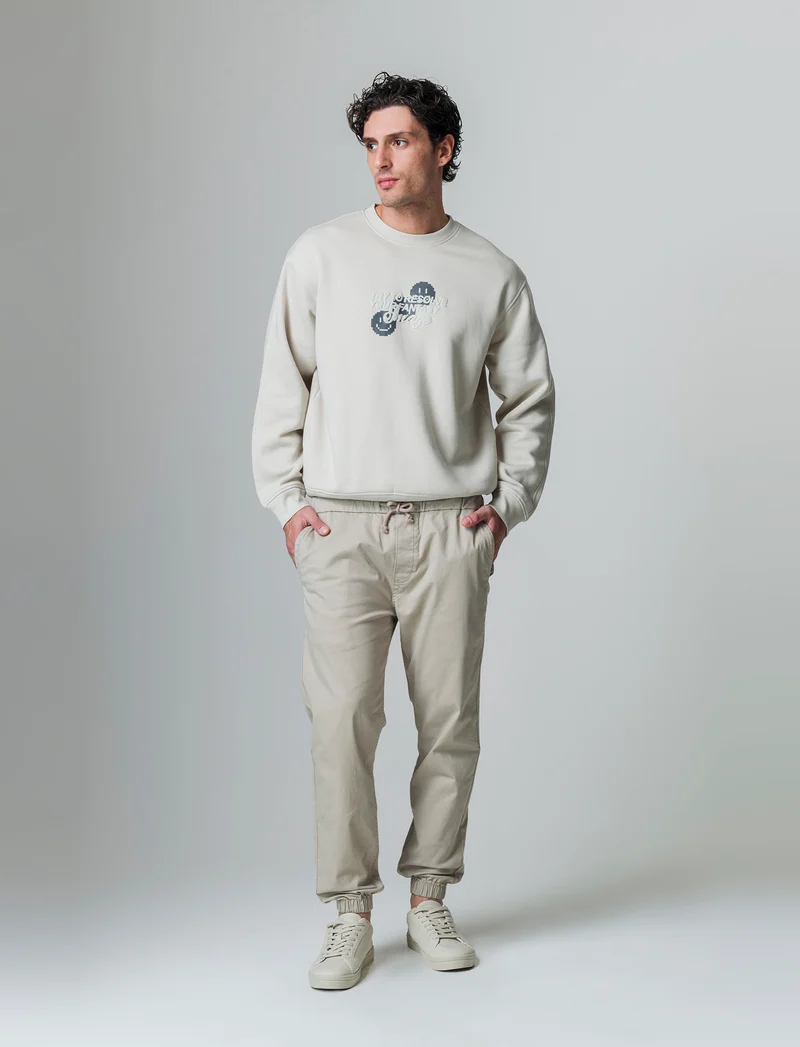 Felpa boxy fit girocollo con stampe da uomo - Grigio ghiaccio