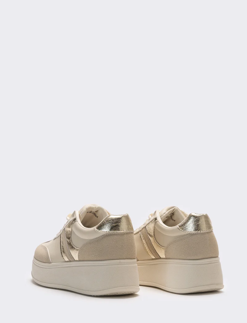 Sneakers da donna con elementi combinati - Beige