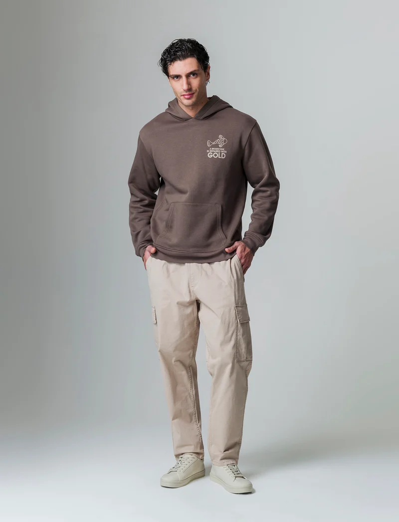Felpa con stampe e cappuccio da uomo - Grigio fango