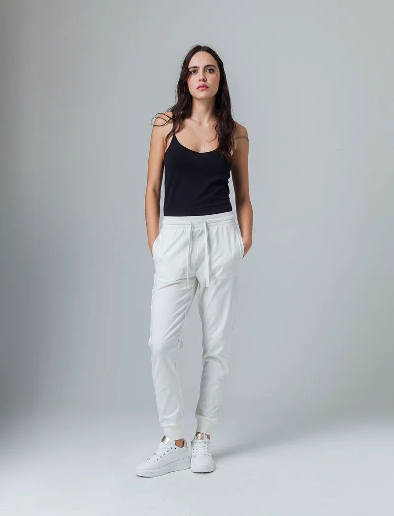 Jogger basico con tasche verticali da donna - Avorio