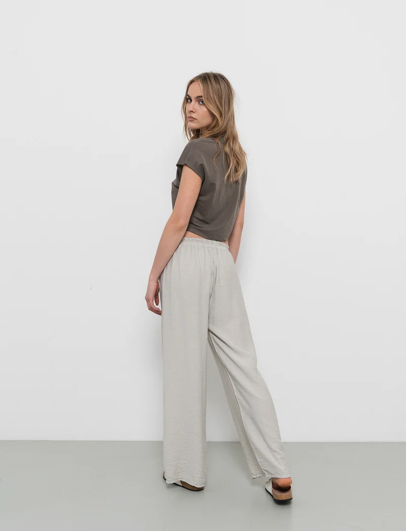 Pantalone con elastico e lacci in vita - Sabbia