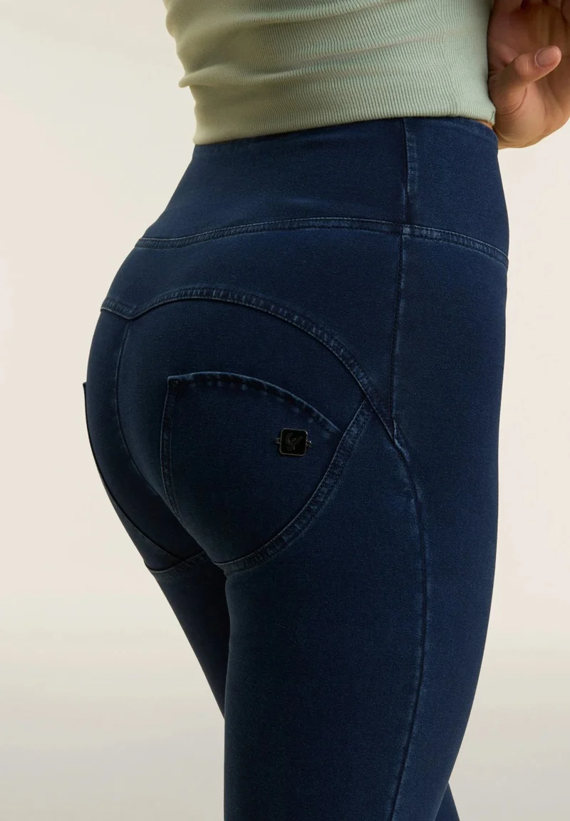 WR.UP Push-Up High Waist Bootcut Pant - Denim Dark Blue - Blue Seam