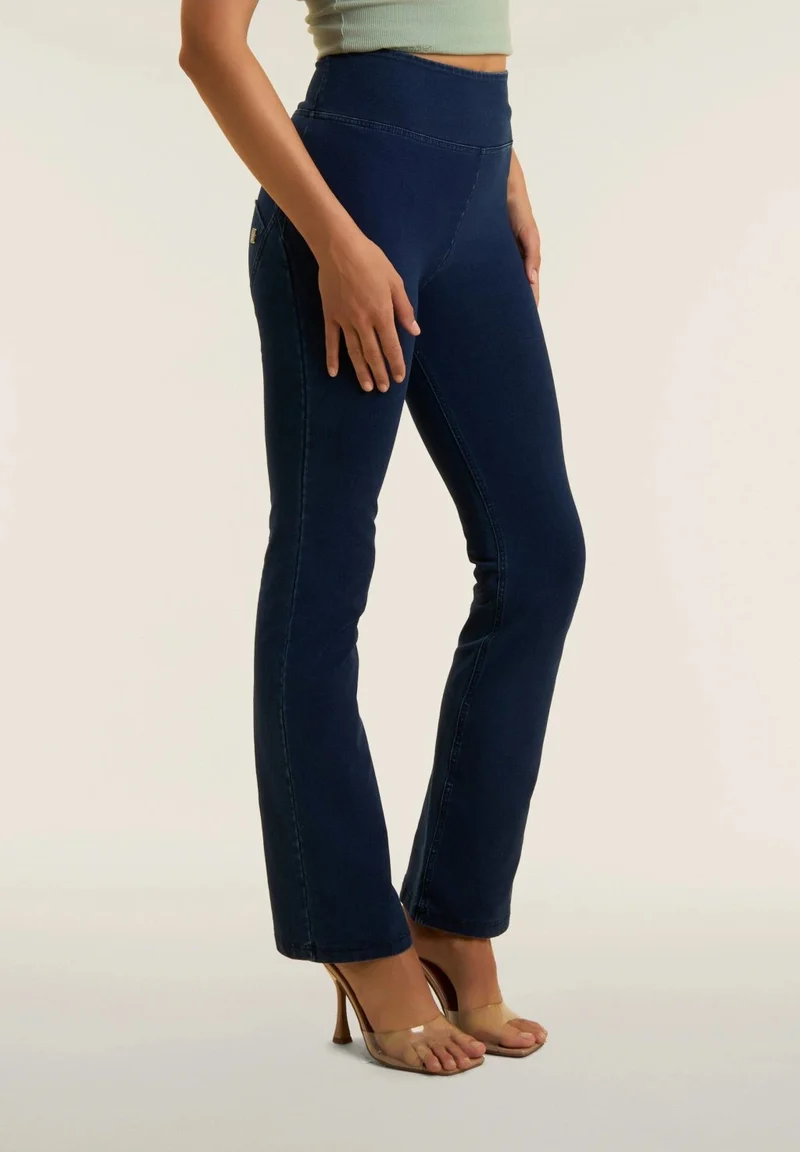 WR.UP Push-Up High Waist Bootcut Pant - Denim Dark Blue - Blue Seam