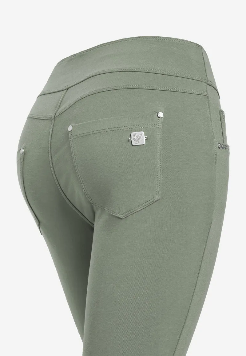 N.O.W. Yoga Mid Waist Skinny 7/8 Pants - Iceberg Green