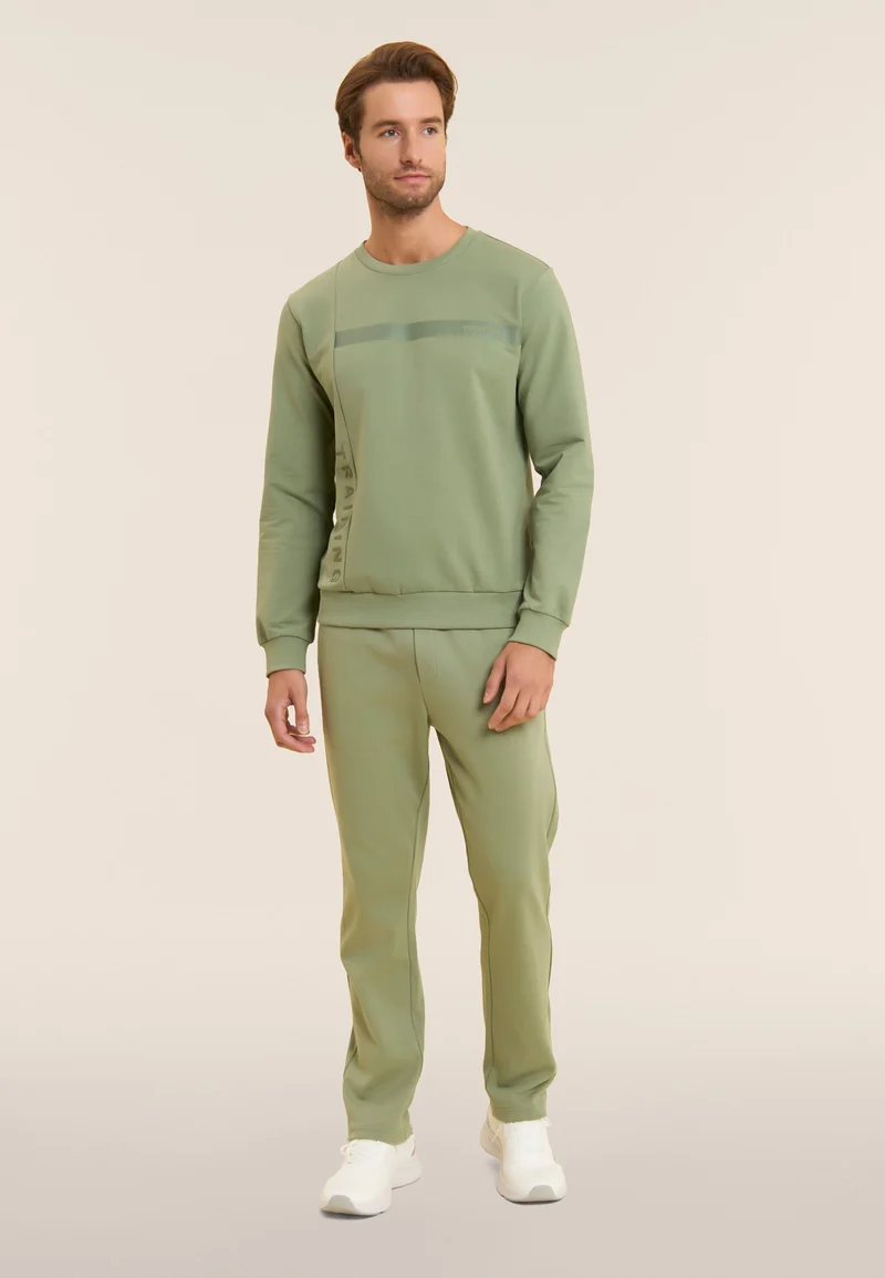 Crew neck sweatshirt with tone-on-tone "TRAINING" print - Hedge Green