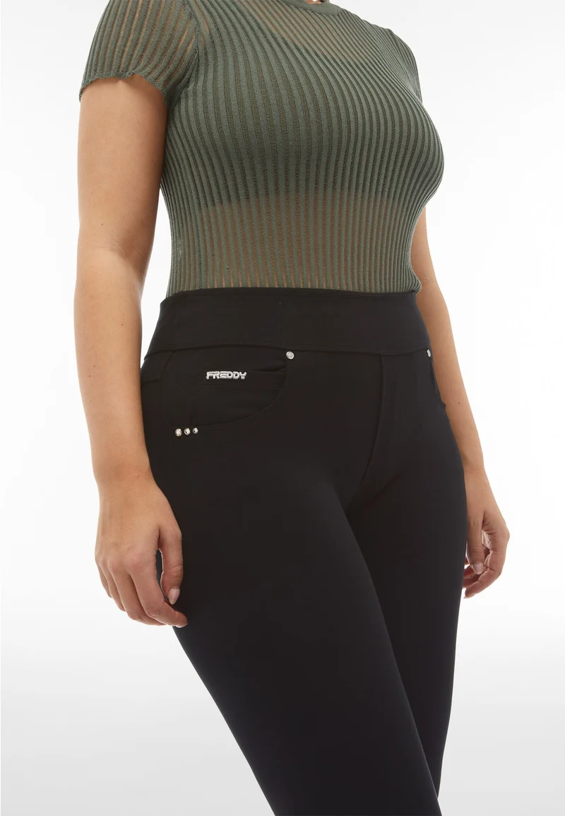 N.O.W. Yoga Mid Waist Skinny 7/8 Pants - Black