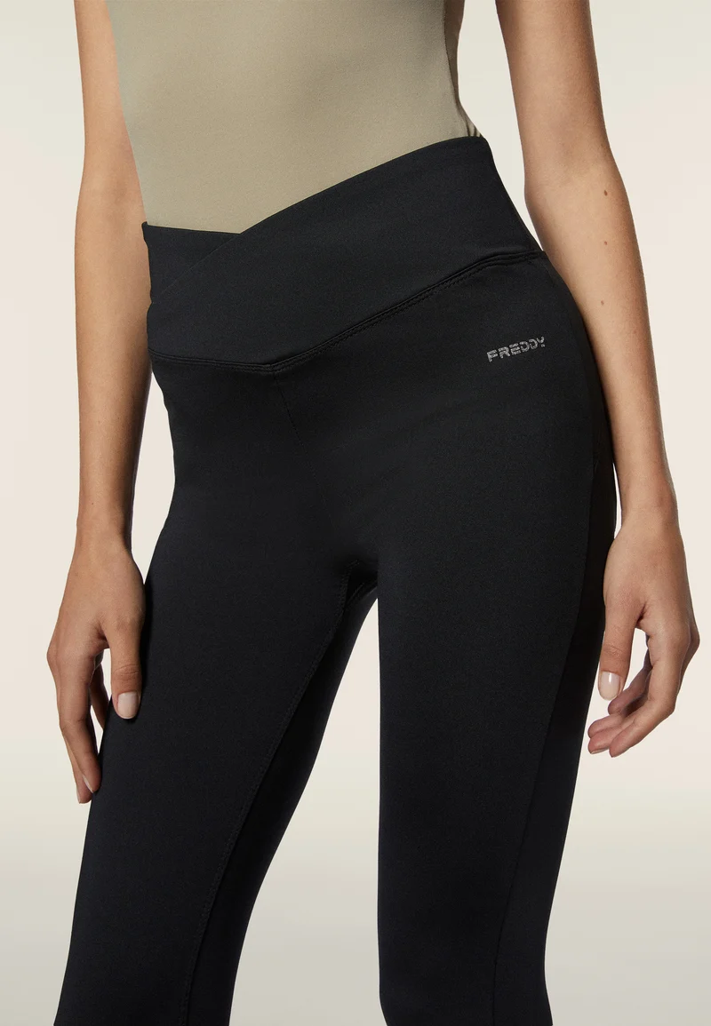WR.UP Core Push-Up High Waist Skinny 7/8 Flex Tech Leggings - Black