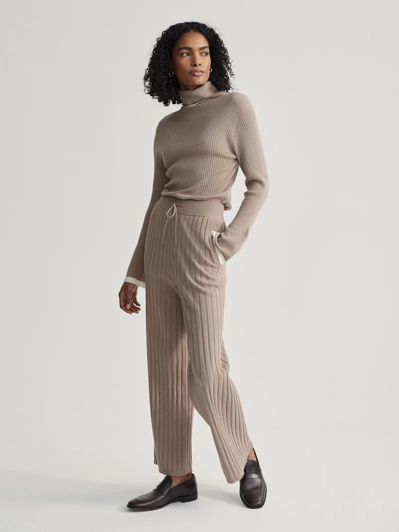 Stretch Lightweave Wide Leg Travel Pant
