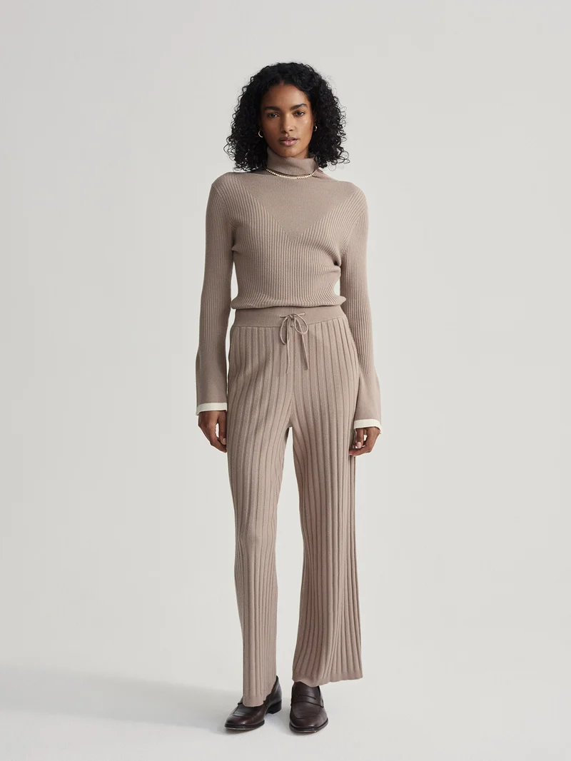 Stretch Lightweave Wide Leg Travel Pant