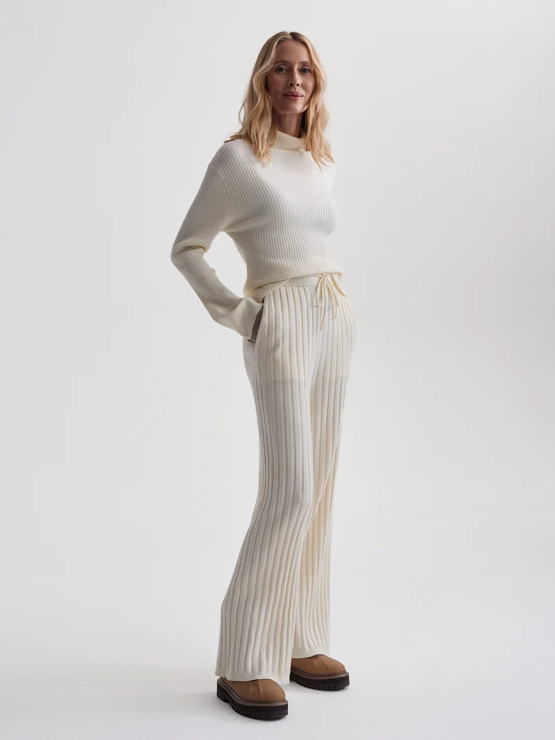 Stretch Lightweave Wide Leg Travel Pant