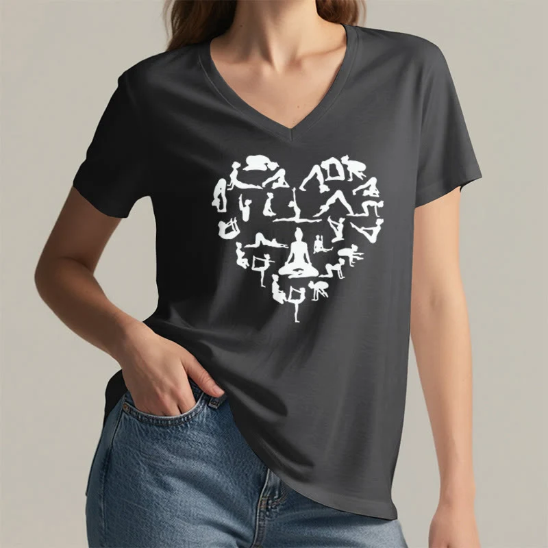 Olivenorma Herzförmiges Damen-T-Shirt mit V-Ausschnitt und Silhouette aller Yoga-Posen