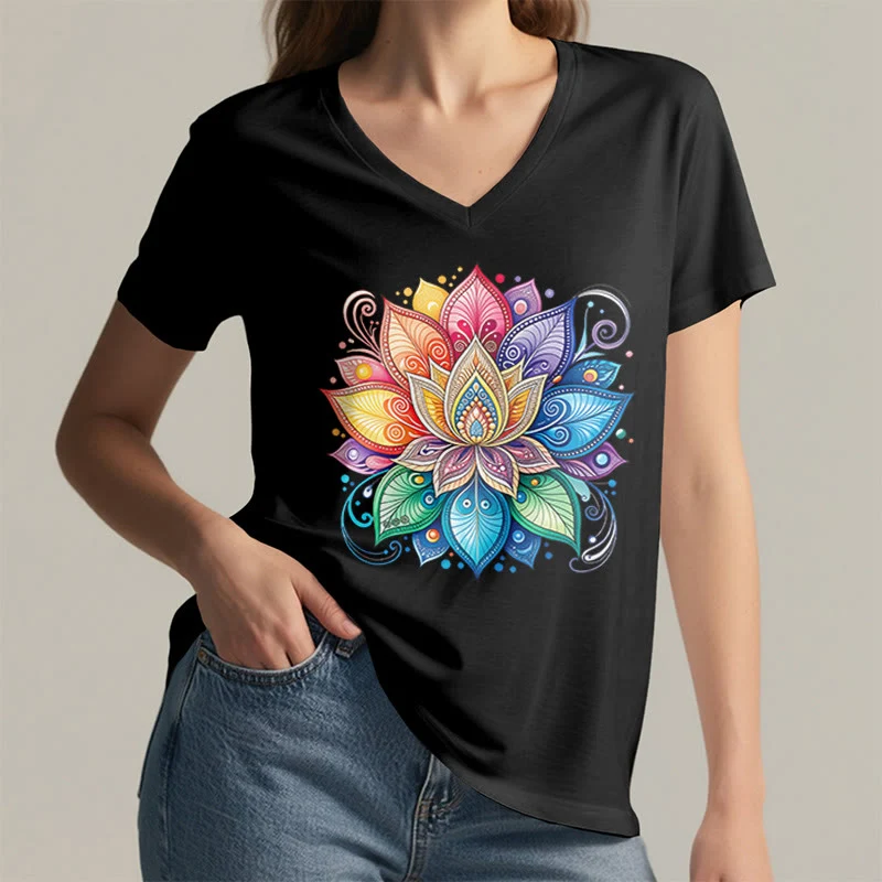 Olivenorma Damen-T-Shirt mit lebendigem Regenbogen-Mandala-Lotus-Boho-Grafikmuster und V-Ausschnitt