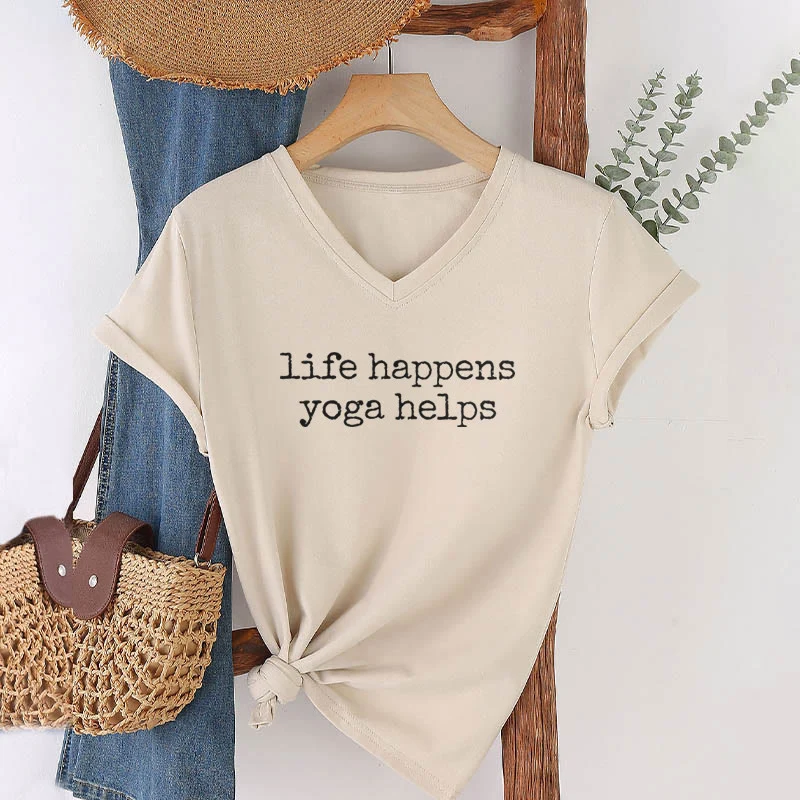 Olivenorma Life Happens Yoga Helps Lustiges Textgrafik-Damen-V-Ausschnitt-T-Shirt