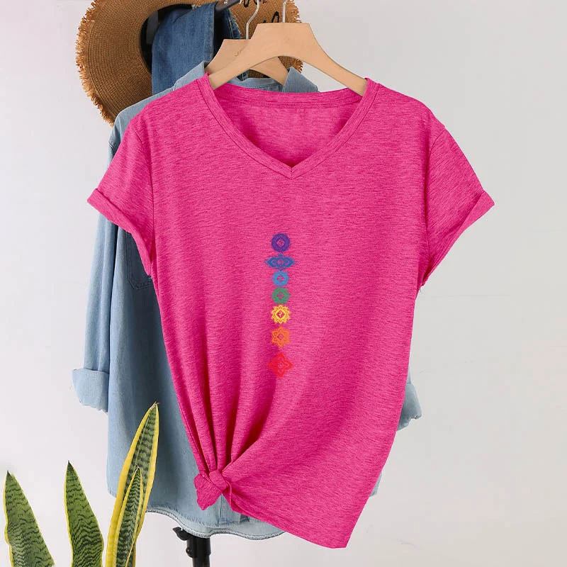 Olivenorma Vertikales Sieben-Chakra-Mandala-T-Shirt mit spiritueller Grafik, V-Ausschnitt, Damen
