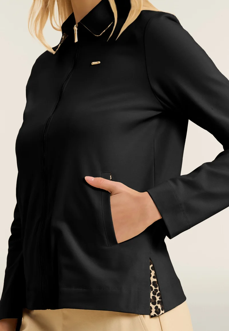 Zip sweatshirt with shirt collar and animal inserts - Black