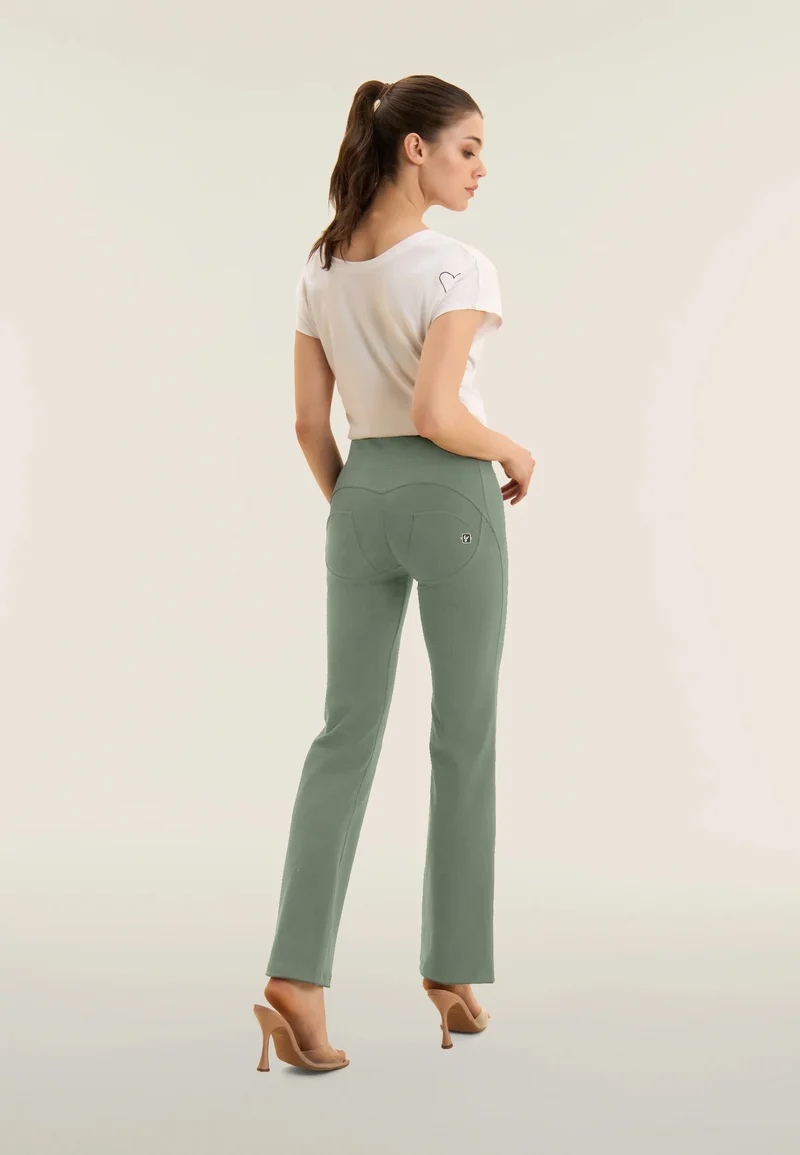 WR.UP Push-Up High Waist Bootcut Pant - Iceberg Green