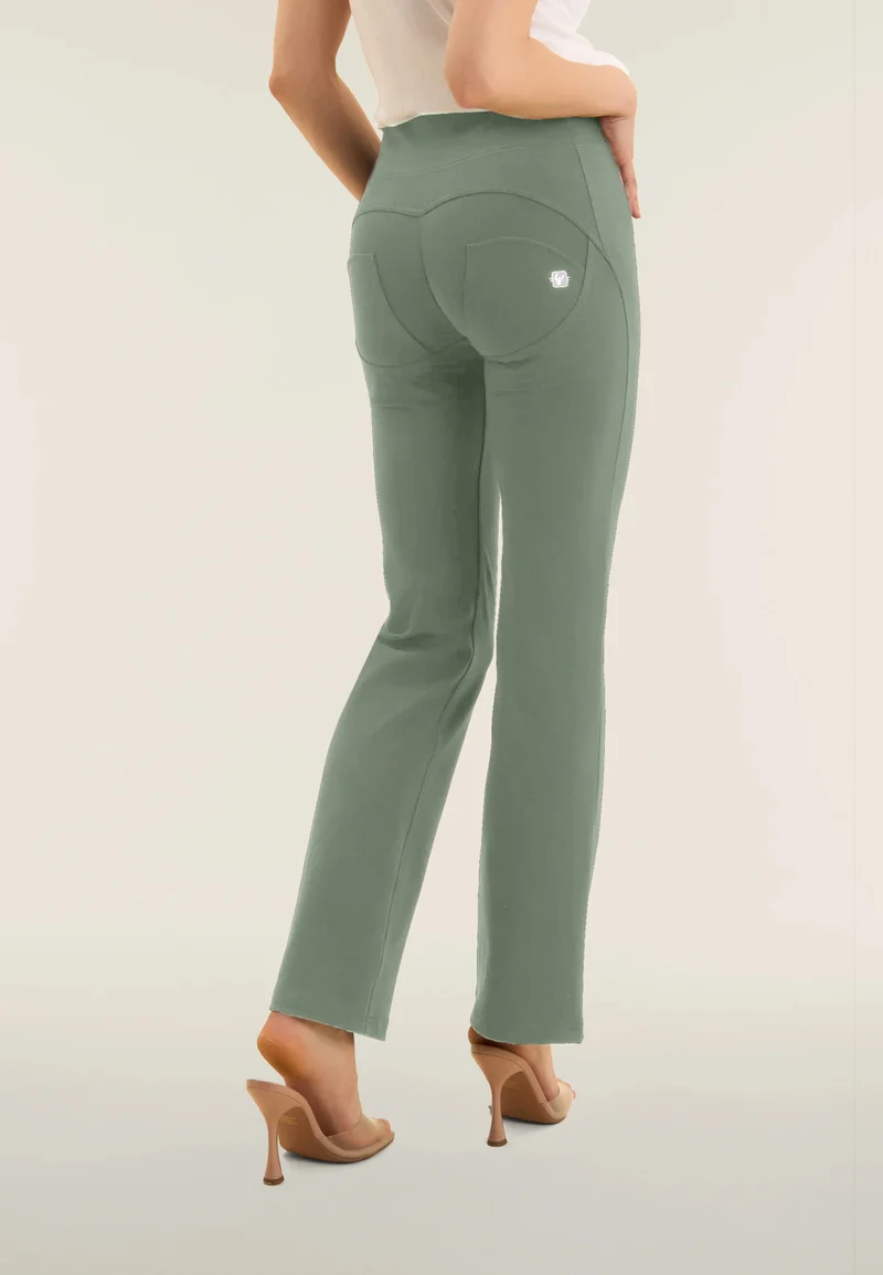 WR.UP Push-Up High Waist Bootcut Pant - Iceberg Green