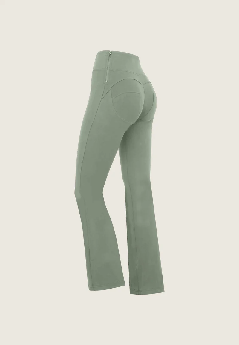 WR.UP Push-Up High Waist Bootcut Pant - Iceberg Green