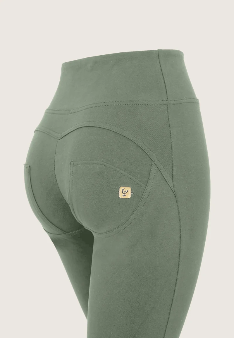 WR.UP Push-Up High Waist Bootcut Pant - Iceberg Green