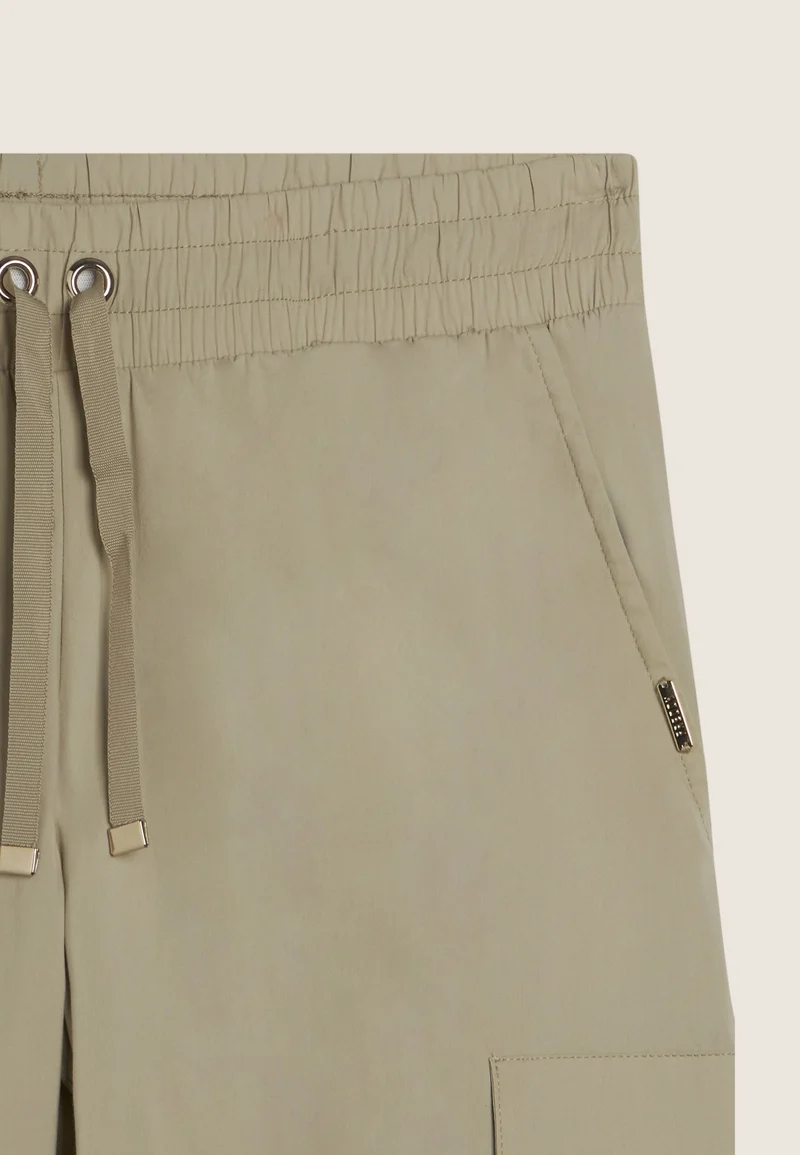 Stretch poplin cargo trousers - Abbey Stone Green