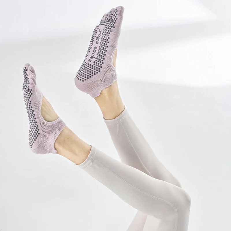 Olivenorma Multi-Sport Fünf-Zehen-Socken mit rutschfester Oberfläche und offener Seite, Damen-Yoga-Socken
