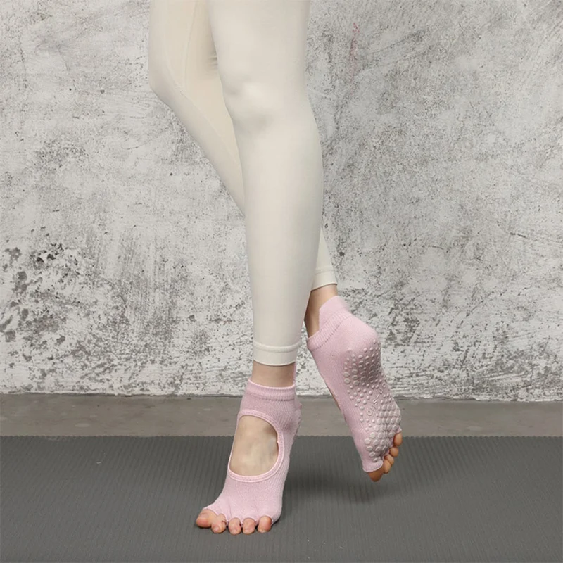Olivenorma Multi-Sport Fünf-Zehen-Socken mit rutschfester Oberfläche und offener Seite, Damen-Yoga-Socken