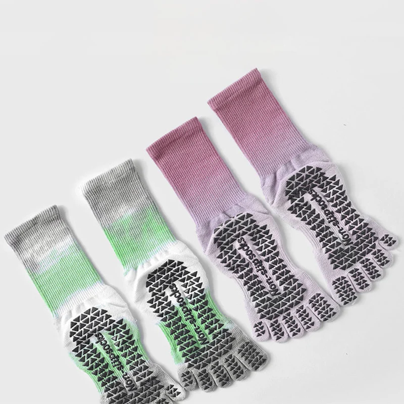 Olivenorma Stylische Batik-Zehensocken mit rutschfester Oberfläche für Indoor-Workouts, Damen-Yogasocken