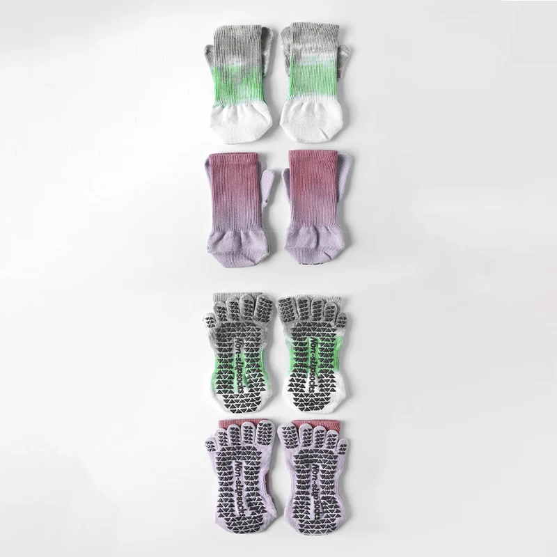 Olivenorma Stylische Batik-Zehensocken mit rutschfester Oberfläche für Indoor-Workouts, Damen-Yogasocken