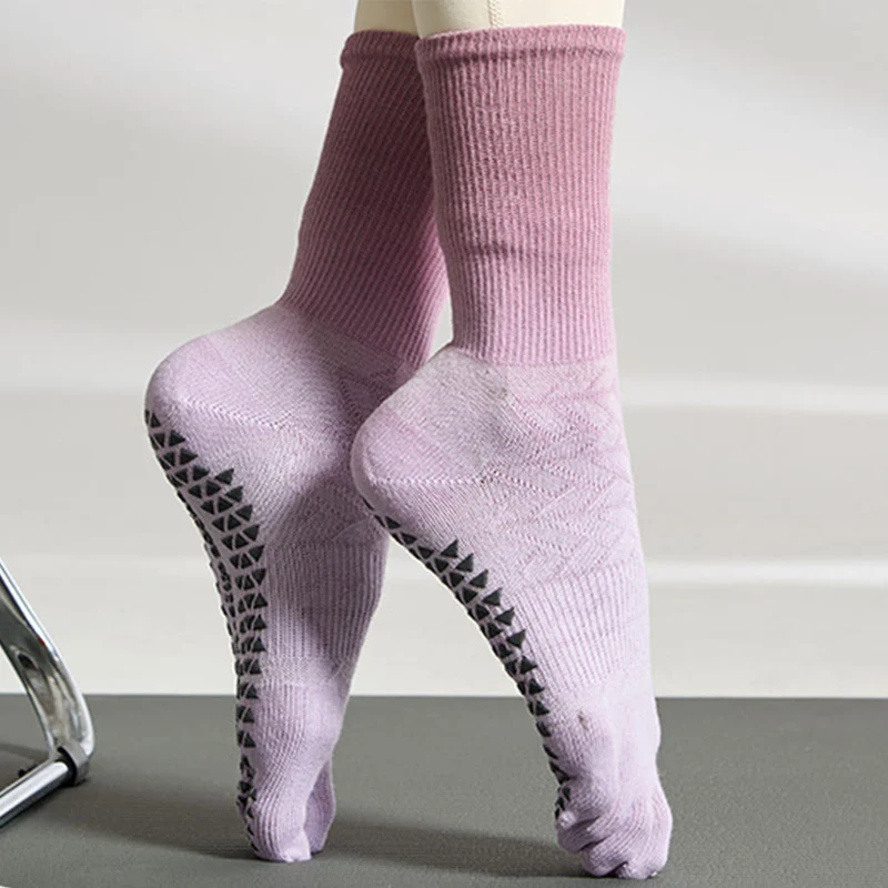 Olivenorma Stylische Batik-Zehensocken mit rutschfester Oberfläche für Indoor-Workouts, Damen-Yogasocken
