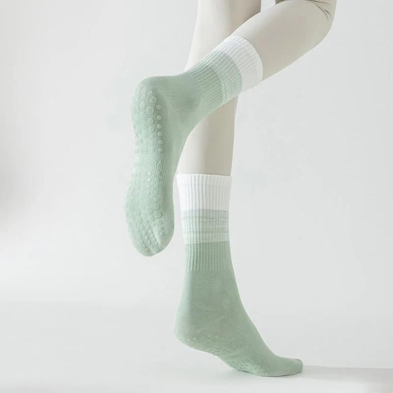 Olivenorma Zweifarbige, knöchellange, rutschfeste Yoga-Socken mit Silikonnoppen für Damen