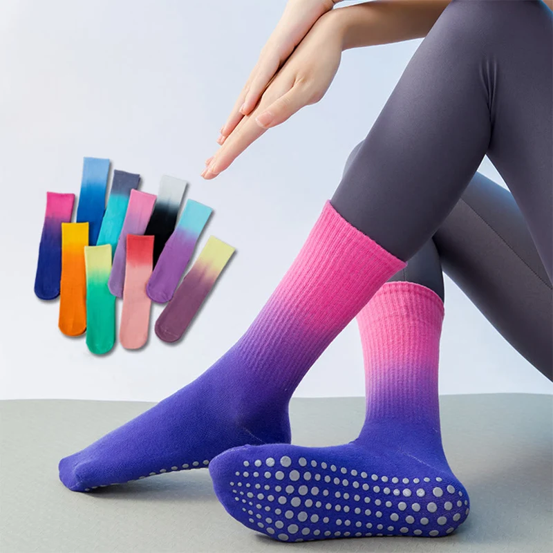Olivenorma Yoga-Socken für Damen, Crew-Länge, rutschfest, mit Silikonsohle und Farbverlauf