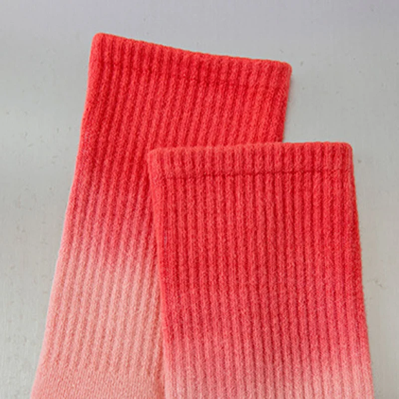 Olivenorma Yoga-Socken für Damen, Crew-Länge, rutschfest, mit Silikonsohle und Farbverlauf