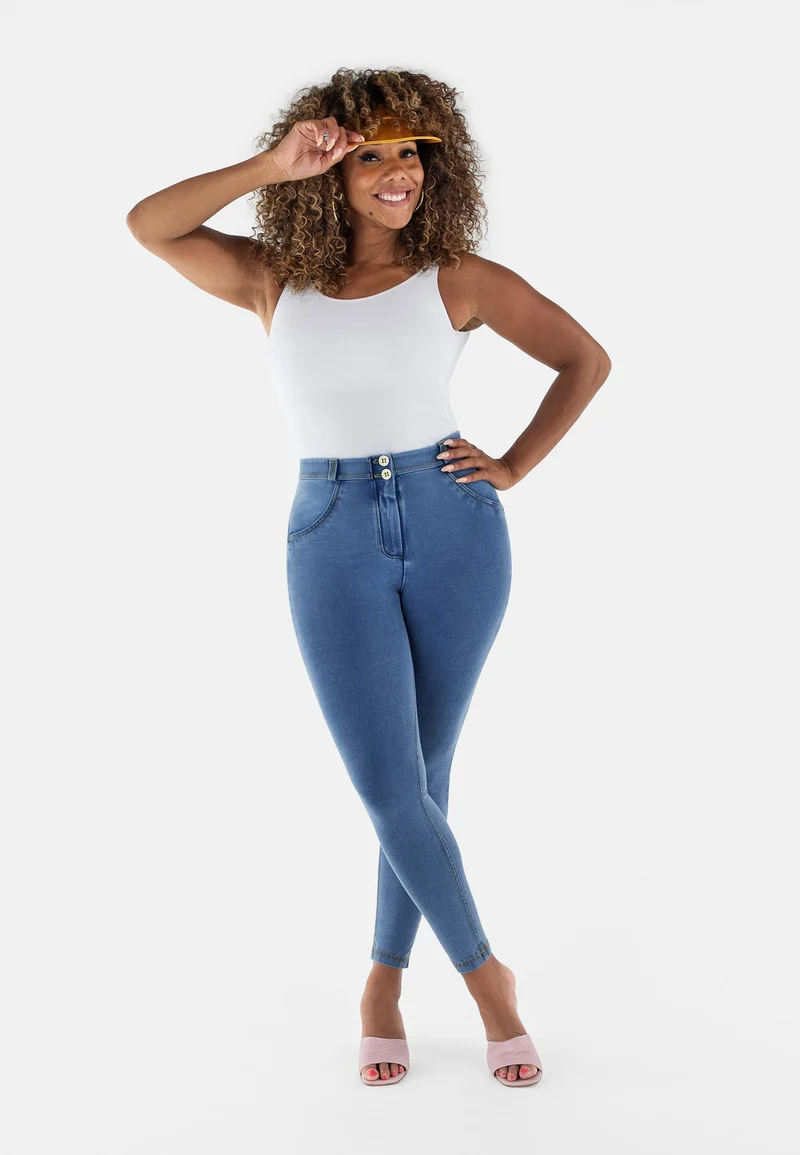 WR.UP Curvy Push-Up Regular Waist Skinny 7/8 Denim Jeans - Denim Light Blue - Yellow Seam