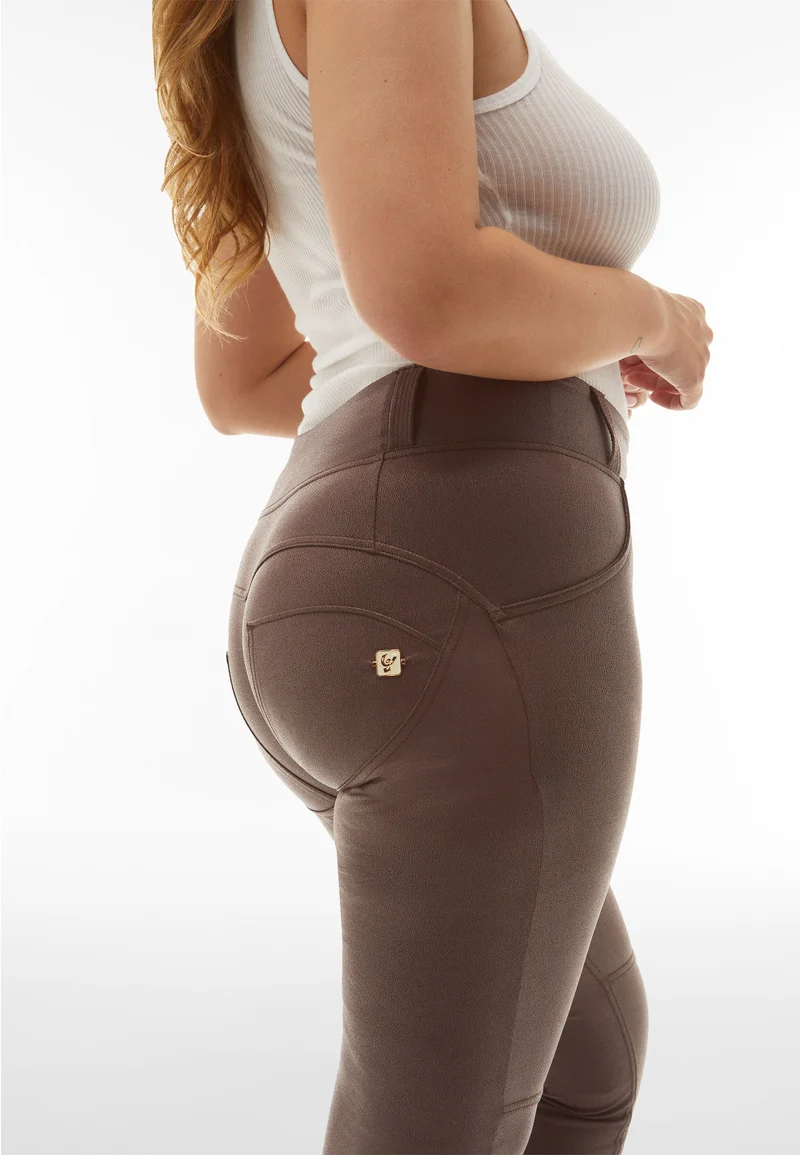WR.UP Push-Up High Waist Skinny Vegan Leather Pant Python Style - French Roast Brown