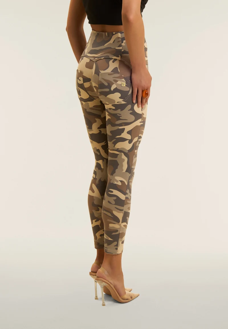 WR.UP Push-Up Button High Waist Skinny 7/8 Camouflage Pant - Mimetic Beige