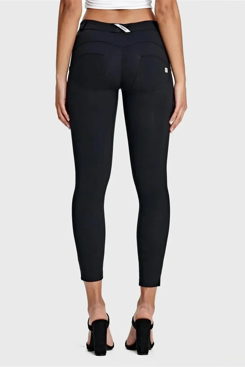 WR.UP Push-Up Regular Waist Skinny 7/8 Sculpt Tech Leggings - Black