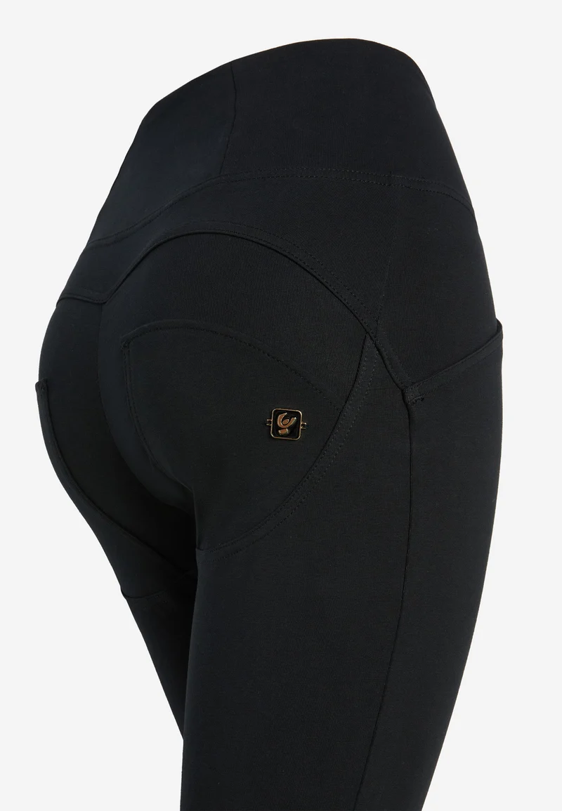 WR.UP Push-Up High Waist Skinny 7/8 Pant With Front Seam - Black