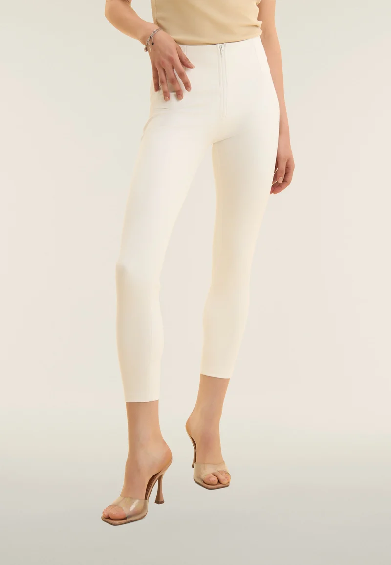 WR.UP Push-Up High Waist Skinny 7/8 Vegan Leather Pant - White