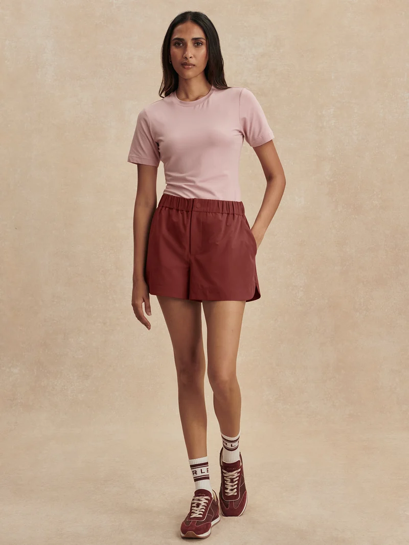 Nila Mid Rise Short 3.5