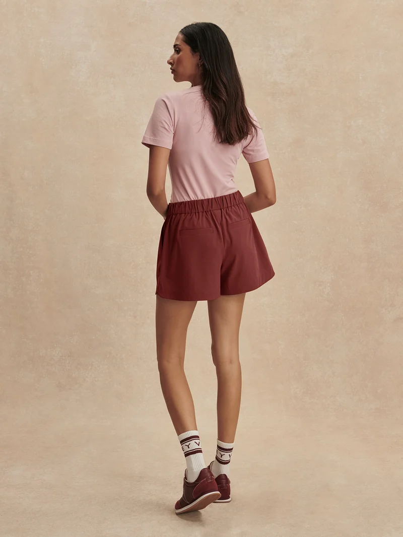Nila Mid Rise Short 3.5