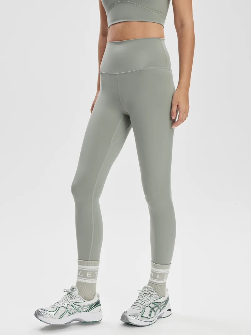 FreeSoft High Rise Legging 27