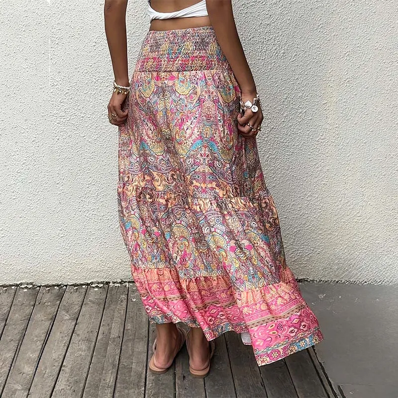 Olivenorma Boho-Maxikleid mit Paisley-Print, geraffter, hochtaillierter Stufenrock und hoher Taille für Damen