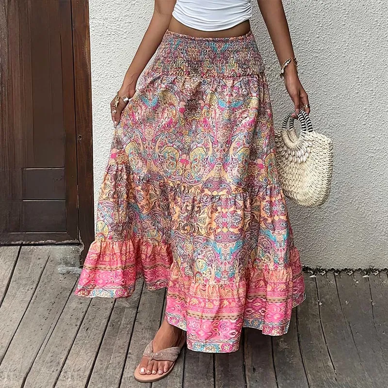 Olivenorma Boho-Maxikleid mit Paisley-Print, geraffter, hochtaillierter Stufenrock und hoher Taille für Damen
