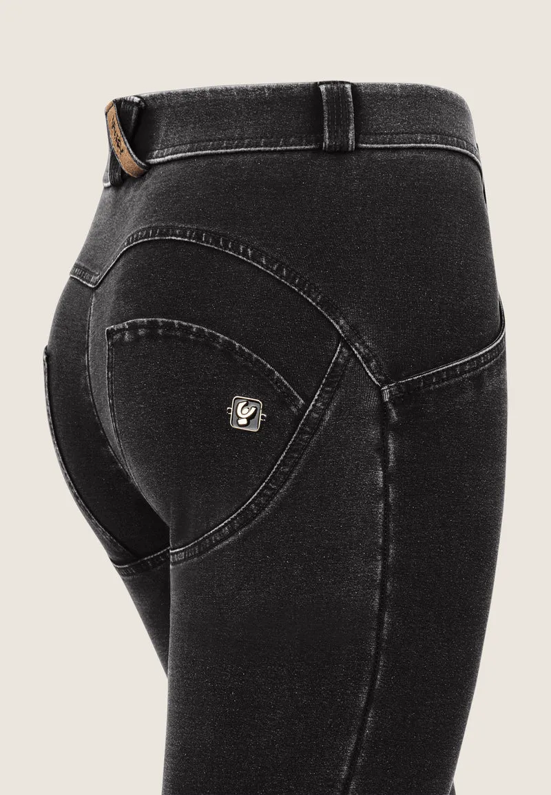 WR.UP Push-Up Regular Waist Mini Flare Denim Jeans - Denim Black - Black Seam
