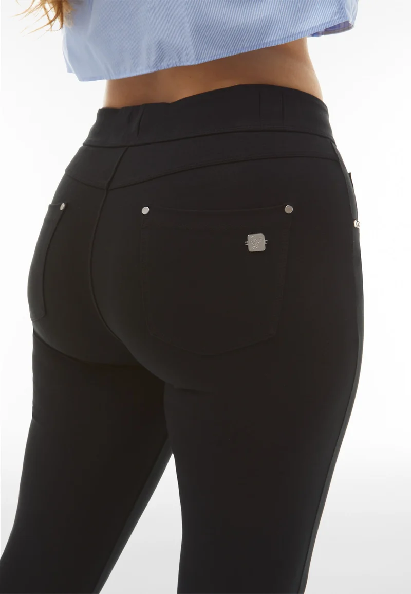 N.O.W. Comfort Mid Waist Skinny Pants - Black