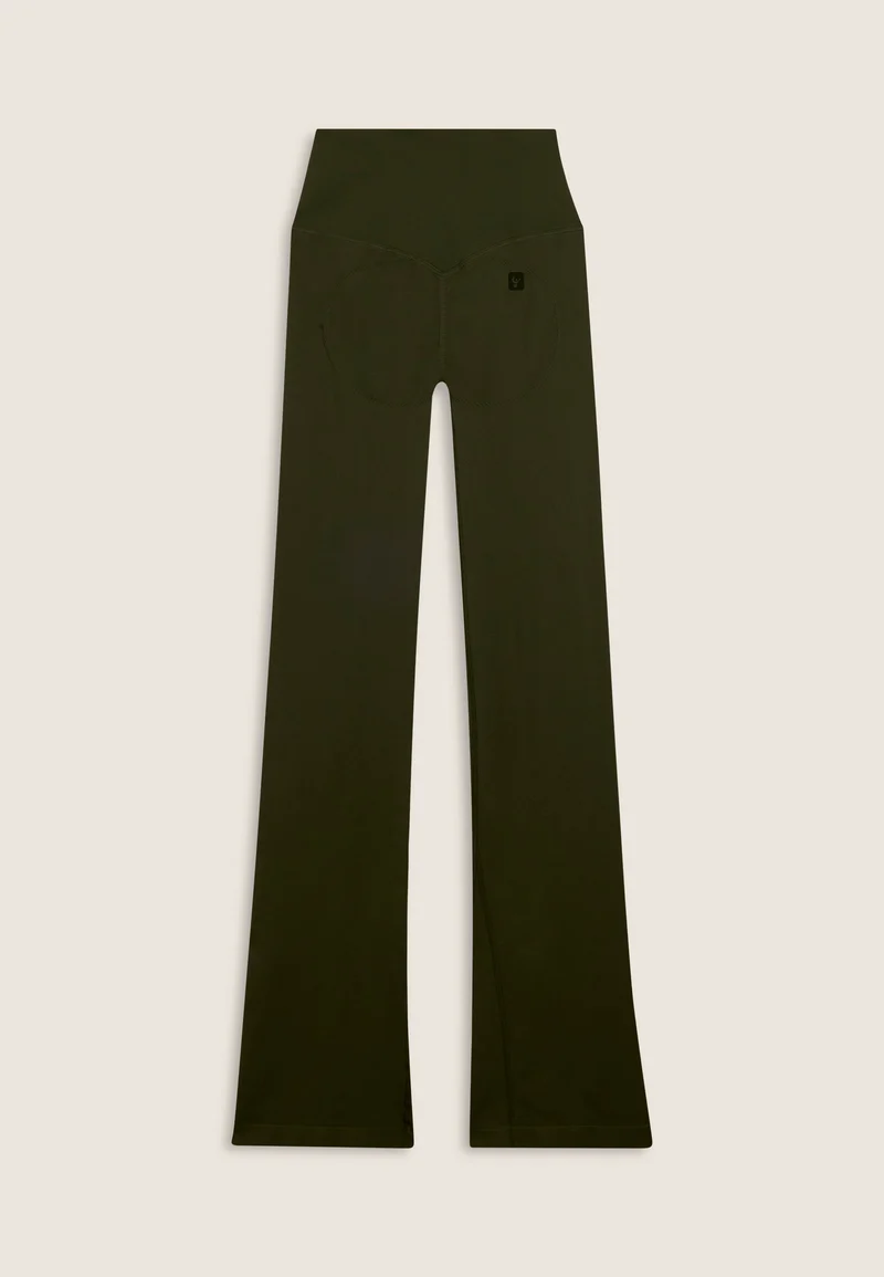 Seamless Push-Up High Waist Flare Leggings - Cypress Green - Made in Italy