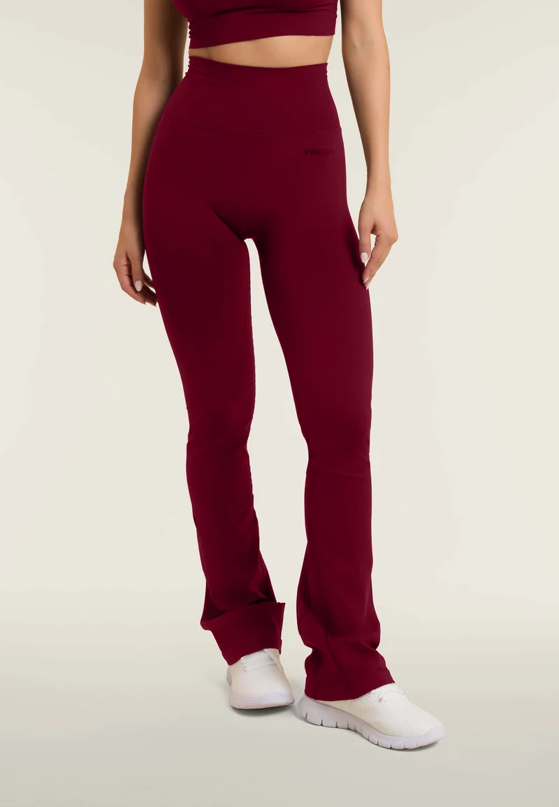 Seamless Push-Up High Waist Flare Leggings - Rumba Red - Made in Italy