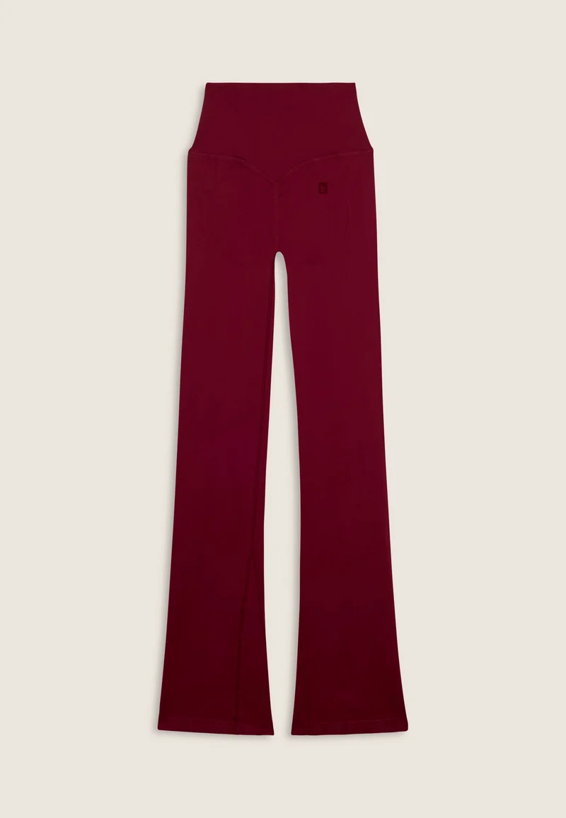 Seamless Push-Up High Waist Flare Leggings - Rumba Red - Made in Italy