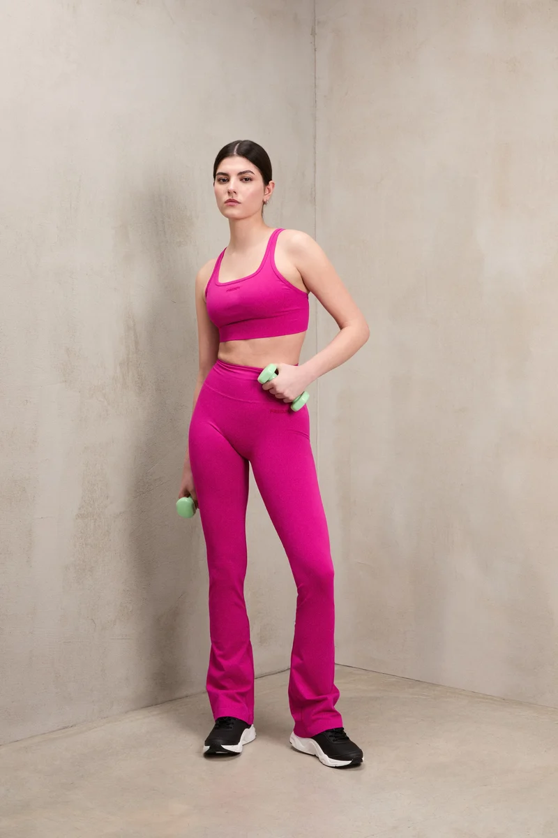 Seamless Sport Top Medium Support Round Neck - Fuchsia Red